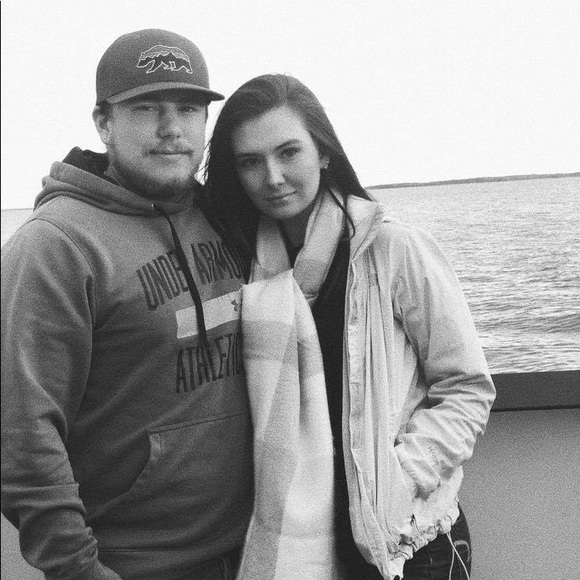 Meet your Posher, Austin - Picture 1 of 1